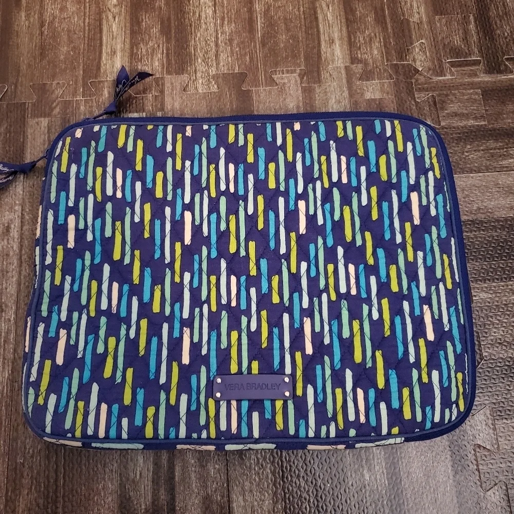 Vera Bradley Katalina Showers Tablet Zip Case eReader Sleeve Padded.